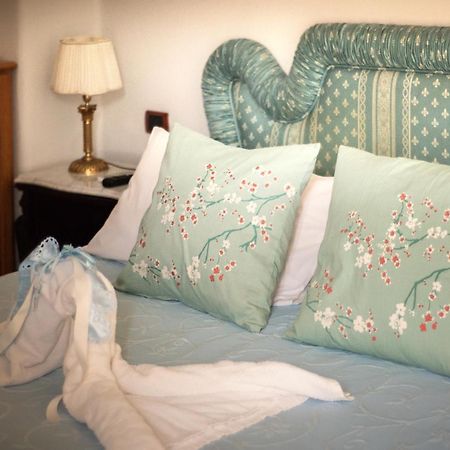 Bed and Breakfast La Finestra Sul Mare Isquia Exterior foto