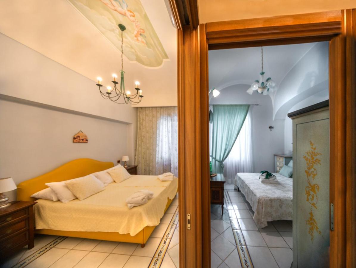 Bed and Breakfast La Finestra Sul Mare Isquia Exterior foto